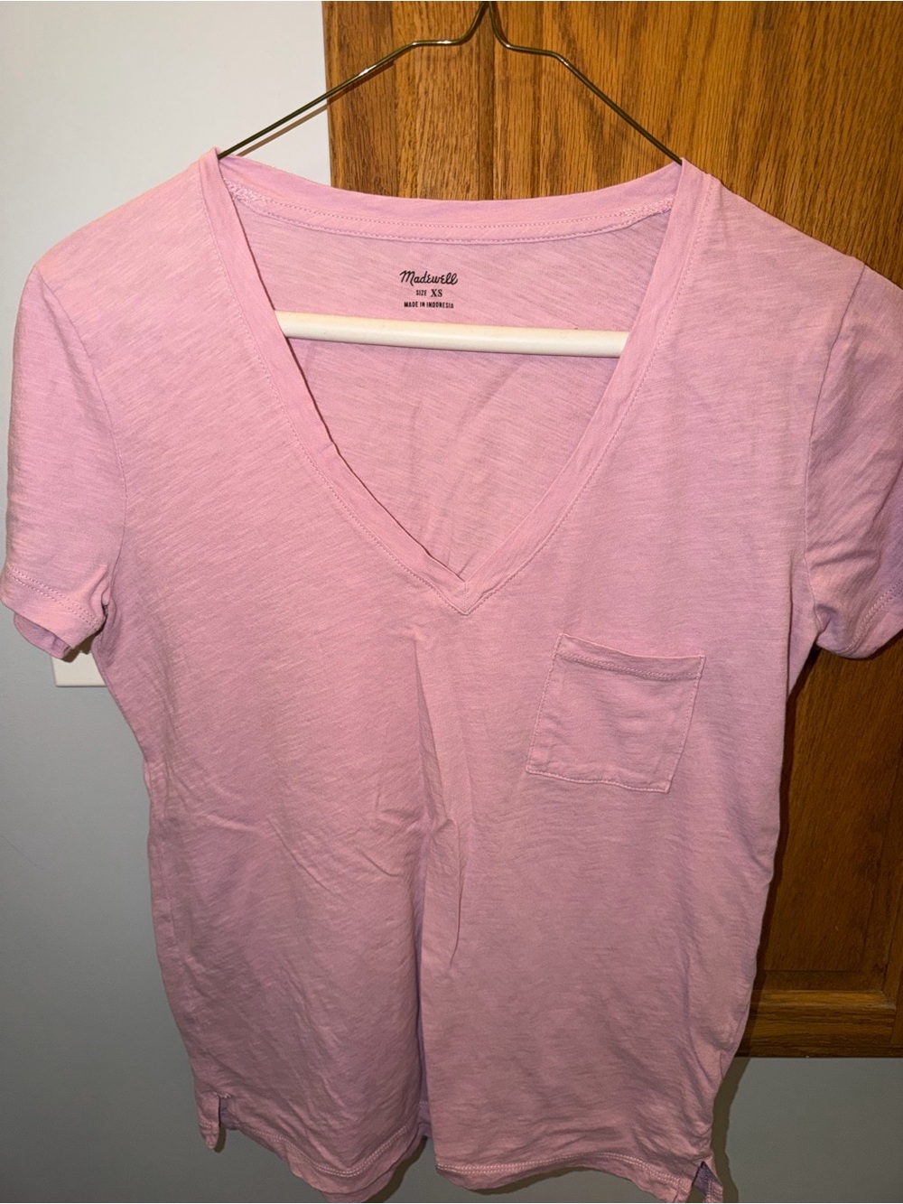Madewell Light Pink V-Neck Pocket Tee